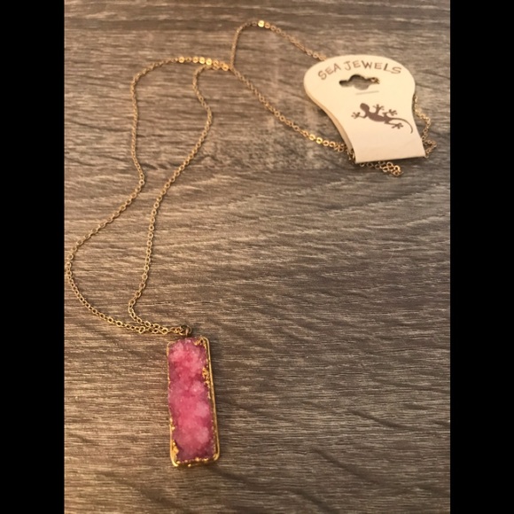Rose Quartz Necklace - Picture 1 of 3